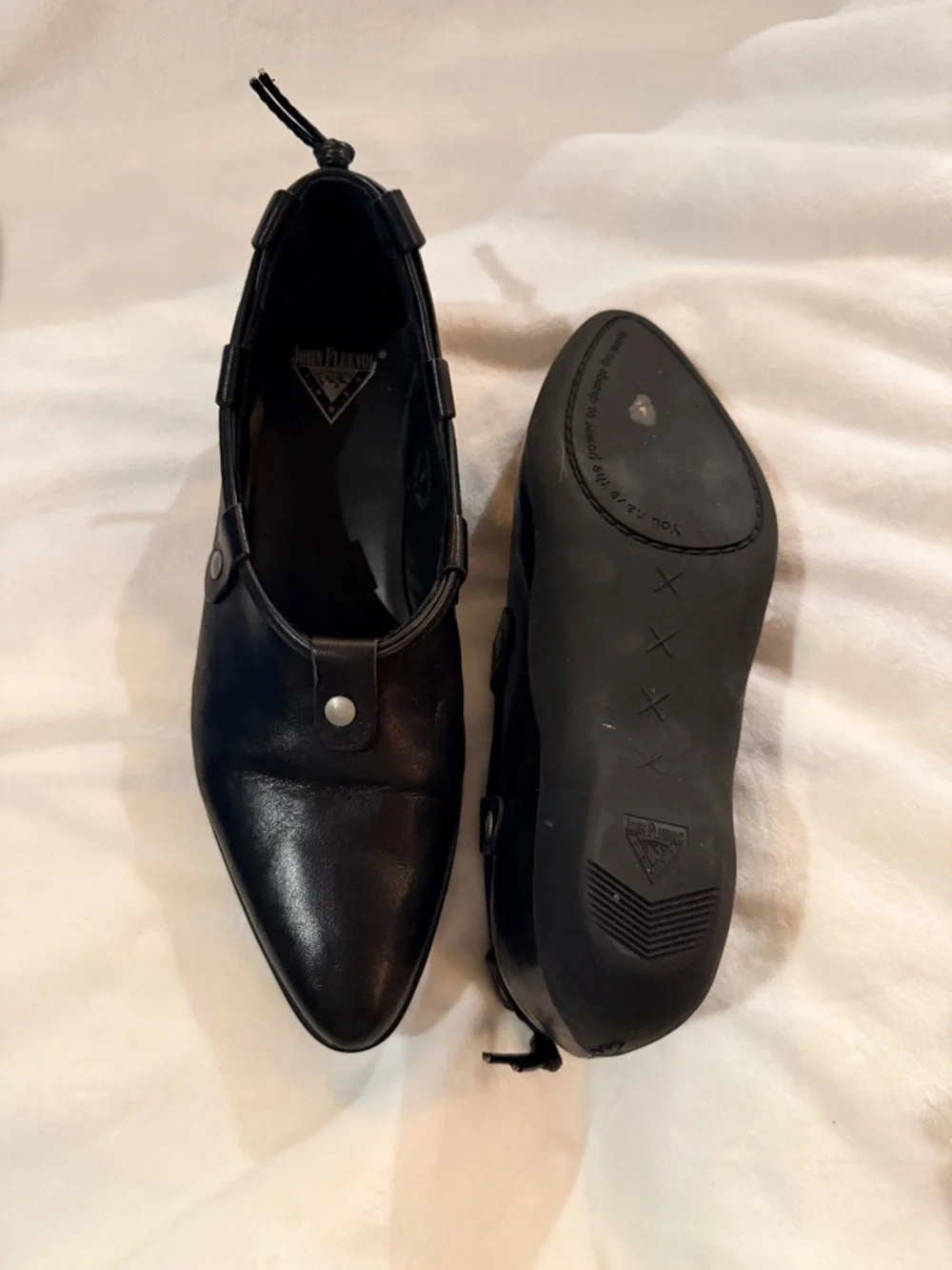 John Fluevog Black Pointed Toe Slip-On Women’s Bootie - Picture 2 of 9
